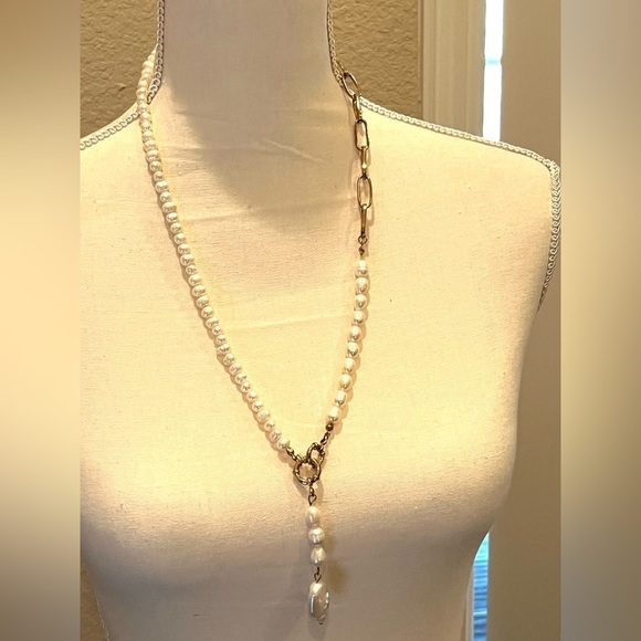 Pearl and Paperclip Chain Necklace Double Señorita Clasp GoldTone Long Lariat - Picture 2 of 15